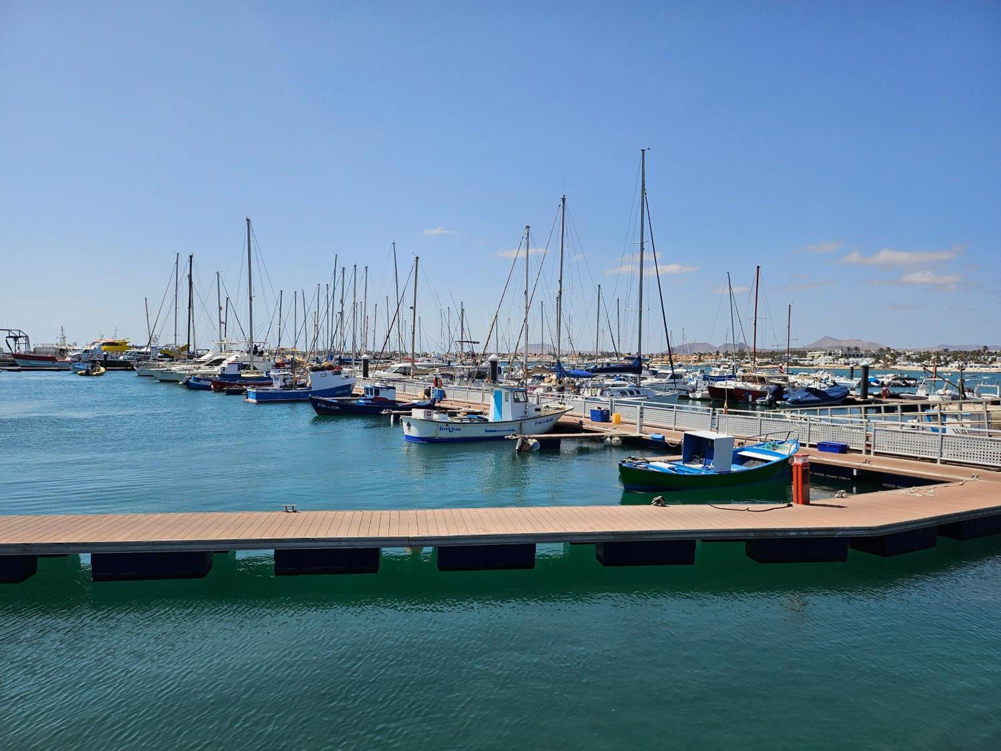 Corralejo Coliving By Amazzzing Travel Vandrarhem Exteriör bild